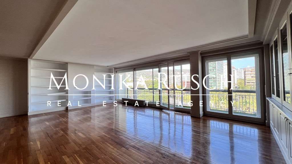 2 sovrum Lägenhet att hyra i Barcelona stad med garage - 2 504 € (Ref: 9358855)