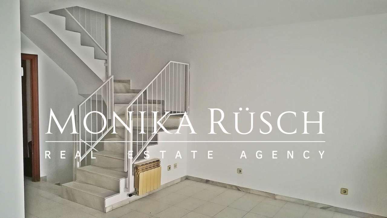 5 slaapkamer Halfvrijstaande villa te koop in Castelldefels met zwembad garage - € 980.000 (Ref: 9358856)