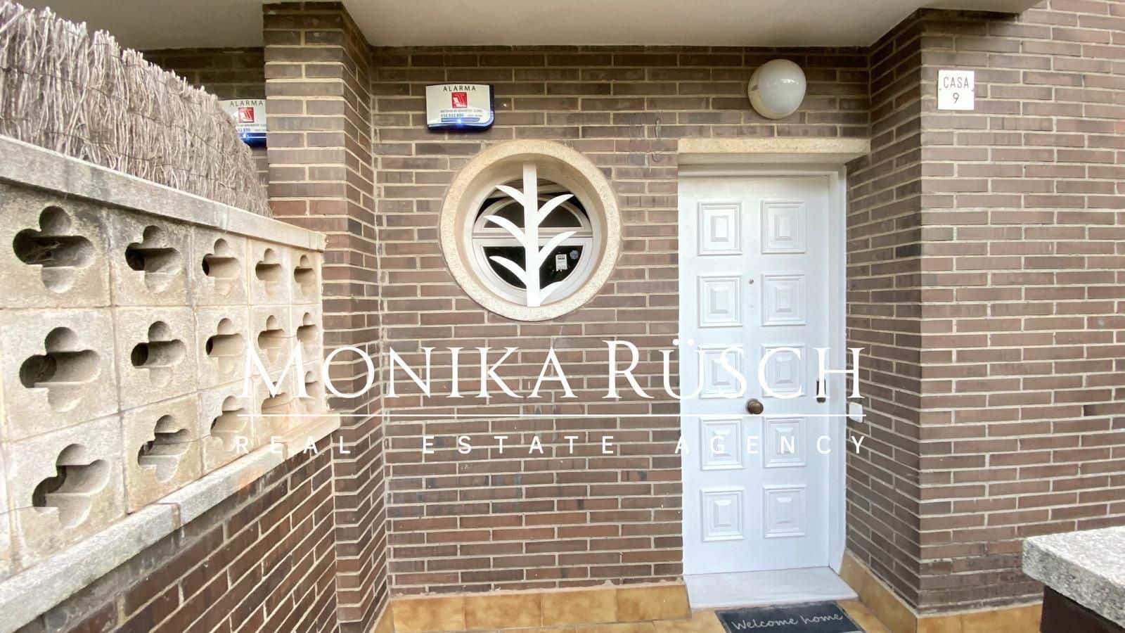 5 slaapkamer Halfvrijstaande villa te koop in Castelldefels met zwembad garage - € 980.000 (Ref: 9358856)