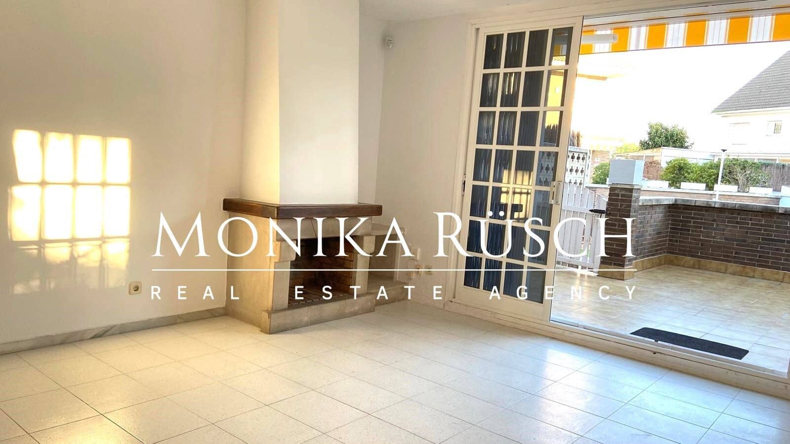 5 slaapkamer Halfvrijstaande villa te koop in Castelldefels met zwembad garage - € 980.000 (Ref: 9358856)