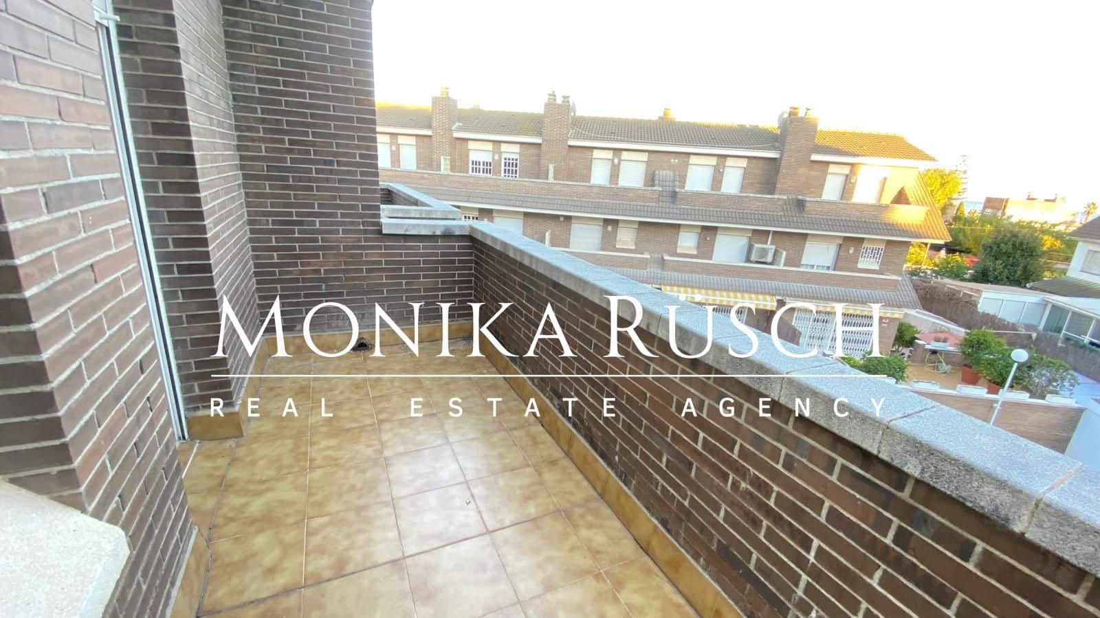 5 slaapkamer Halfvrijstaande villa te koop in Castelldefels met zwembad garage - € 980.000 (Ref: 9358856)