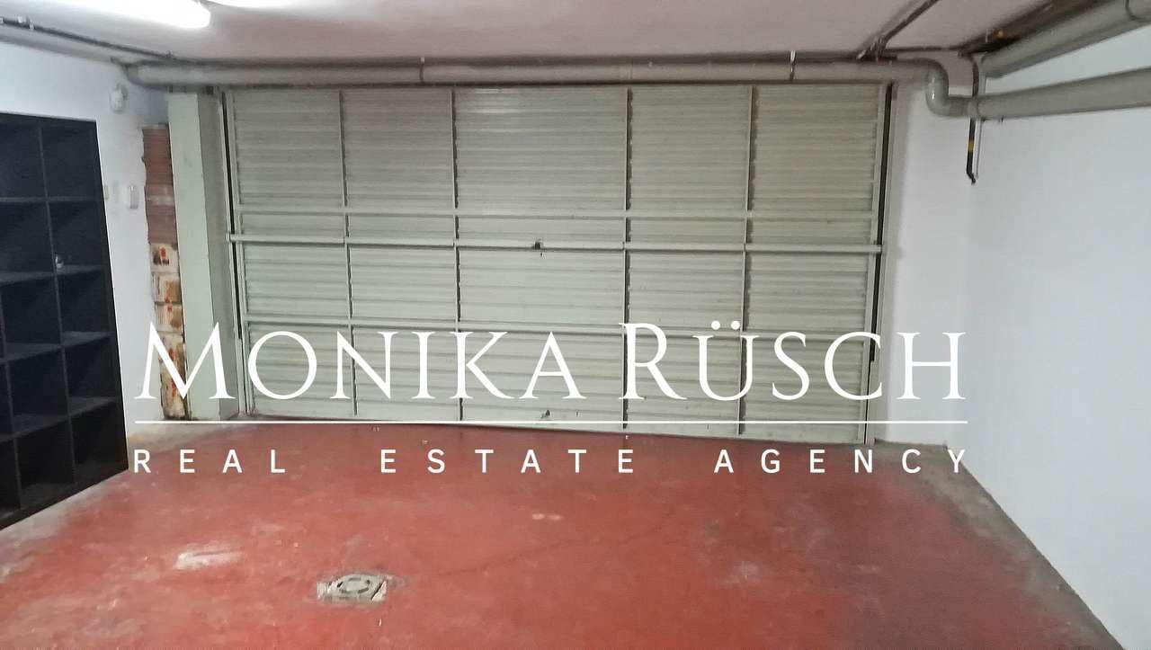 5 slaapkamer Halfvrijstaande villa te koop in Castelldefels met zwembad garage - € 980.000 (Ref: 9358856)