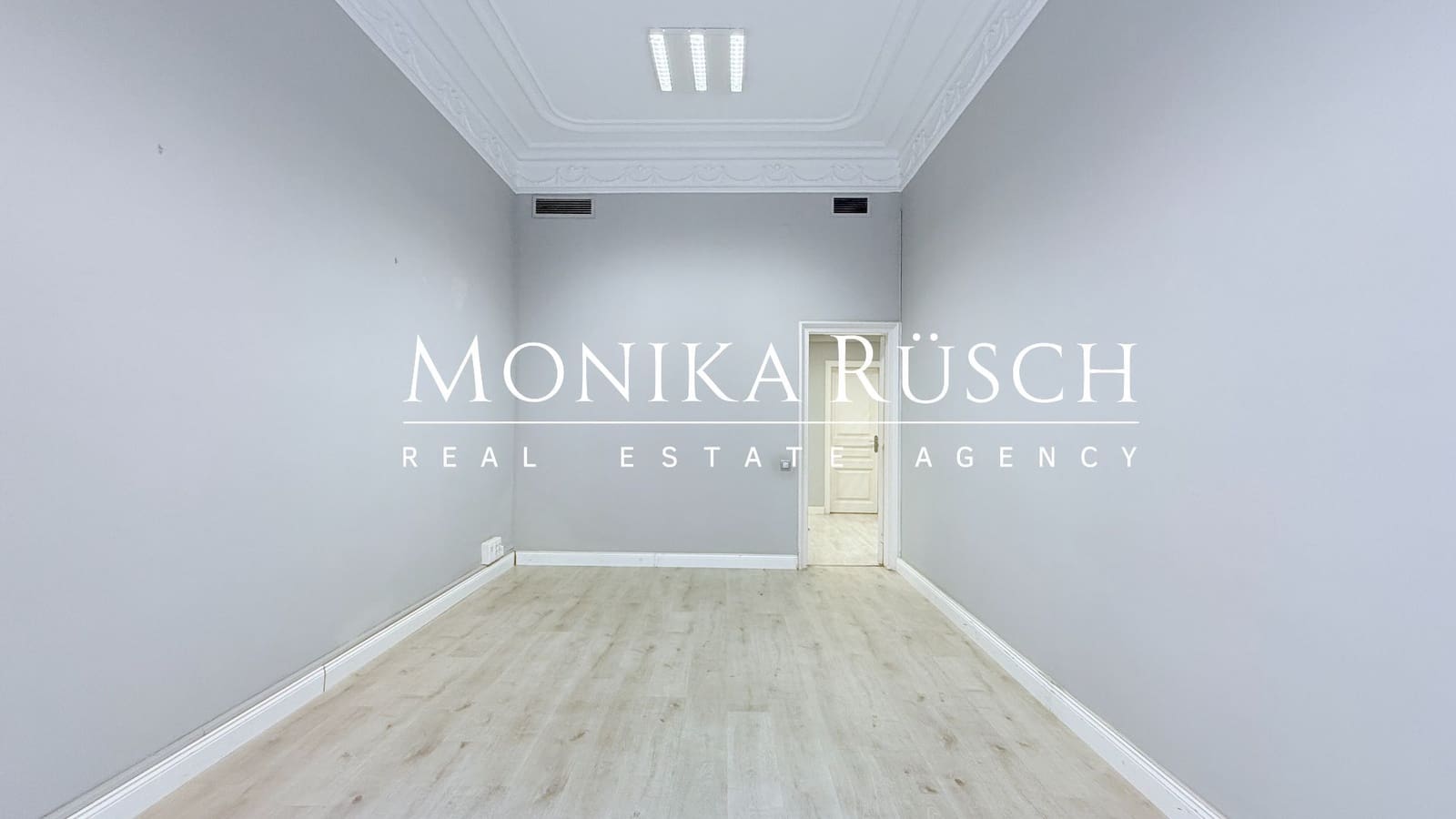 Oficina en Barcelona ciudad en alquiler - 4.900 € (Ref: 9378710)