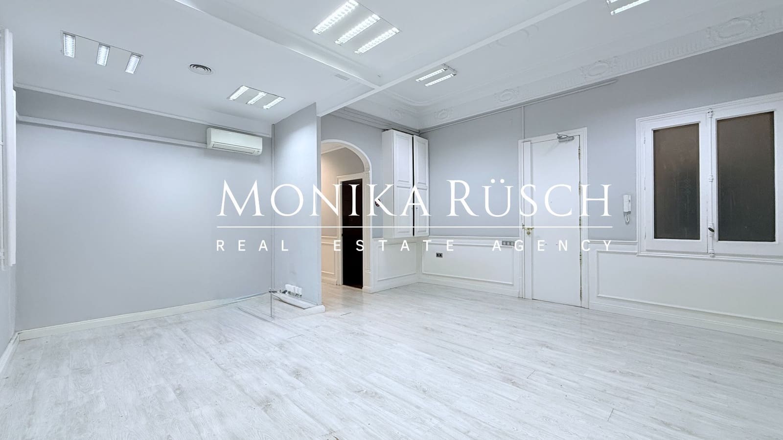 Oficina en Barcelona ciudad en alquiler - 4.900 € (Ref: 9378710)