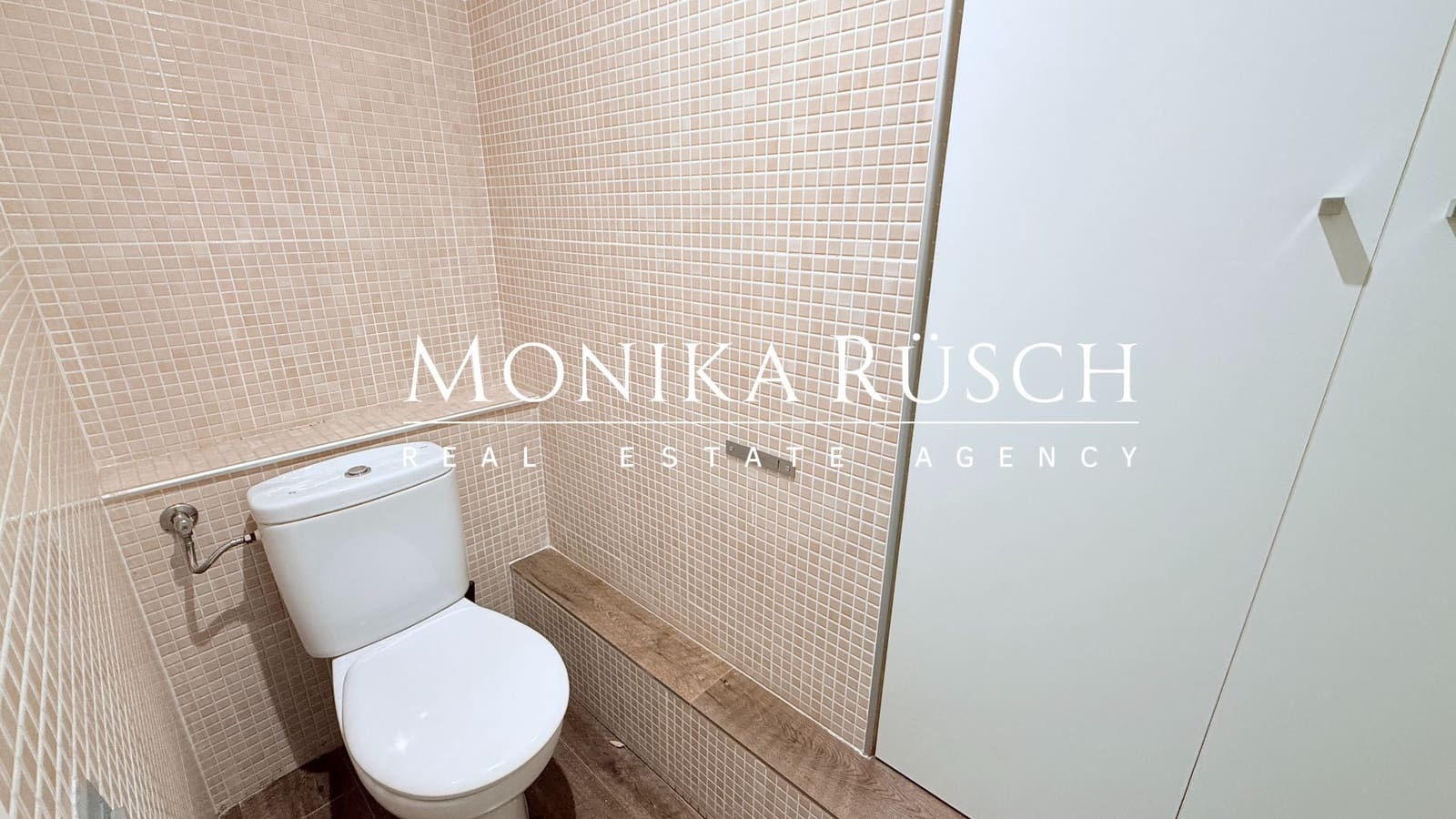 Oficina en Barcelona ciudad en alquiler - 4.900 € (Ref: 9378710)