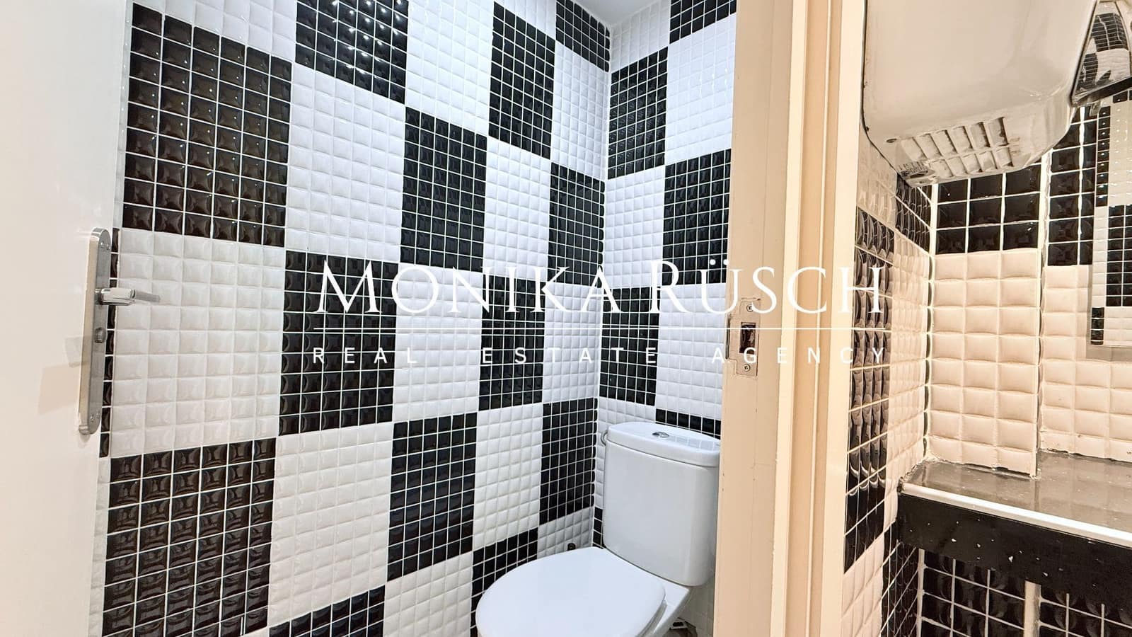 Oficina en Barcelona ciudad en alquiler - 4.900 € (Ref: 9378710)