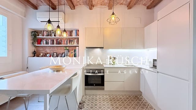 2 bedroom Flat for sale in Barcelona city - € 436,000 (Ref: 9382316)
