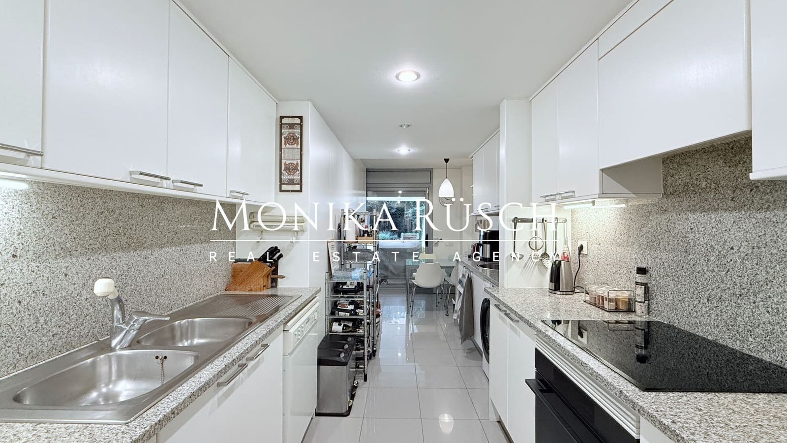 3 bedroom Flat for sale in Barcelona city with garage - € 1,075,000 (Ref: 9410523)