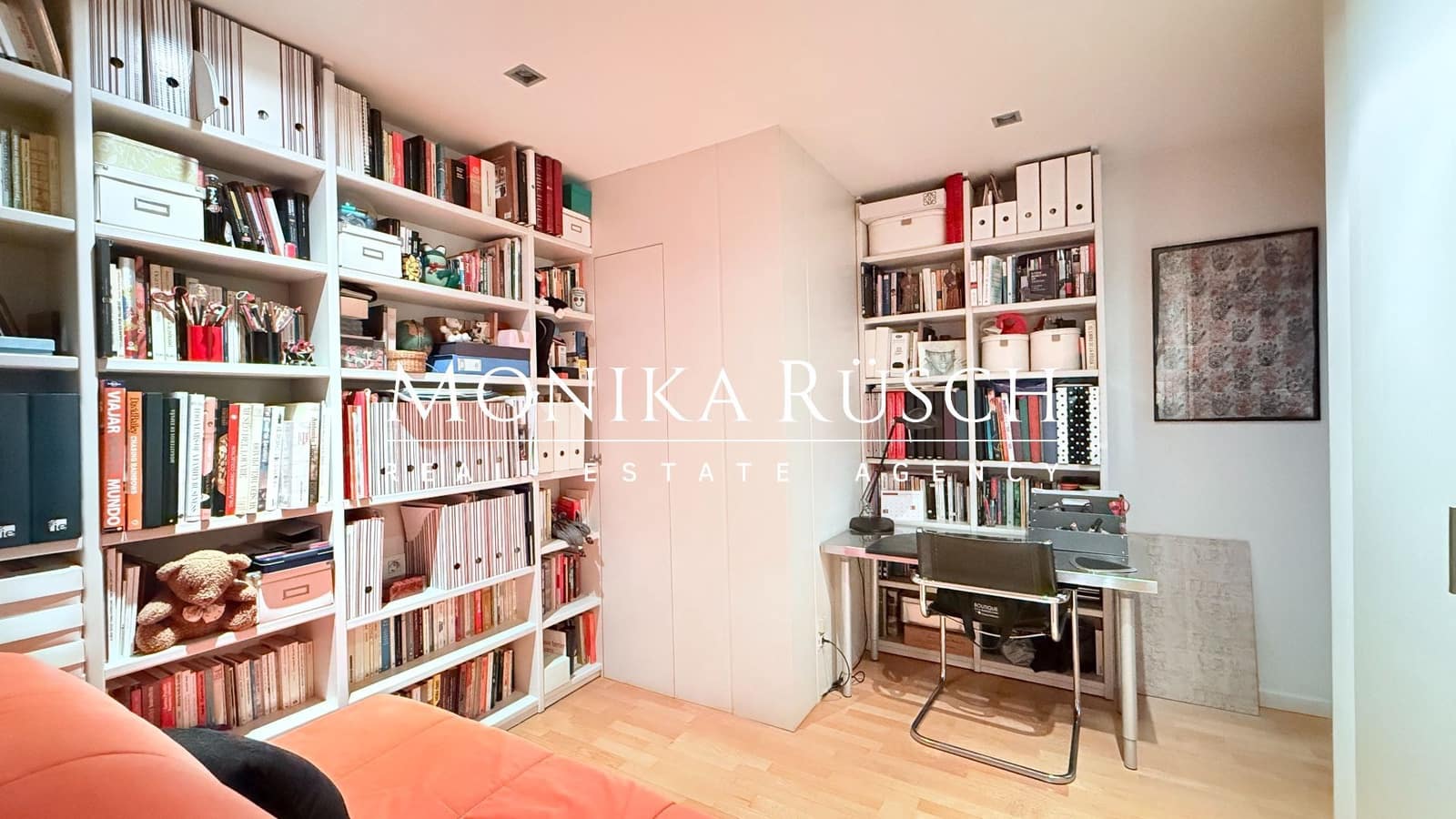 3 bedroom Flat for sale in Barcelona city with garage - € 1,075,000 (Ref: 9410523)