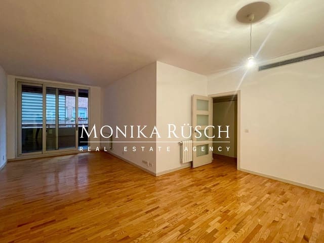 4 bedroom Flat for sale in Sarrià, Barcelona city with garage - € 895,000 (Ref: 9433031)