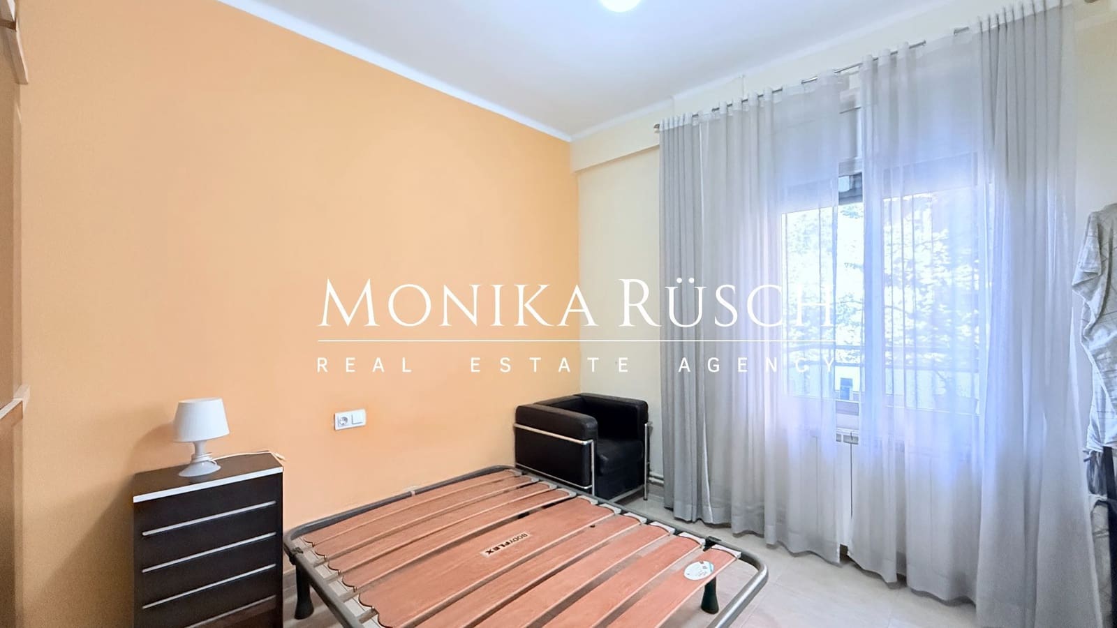 4 Zimmer Wohnung zu verkaufen in Barcelona Stadt - 370.000 € (Ref: 9439447)