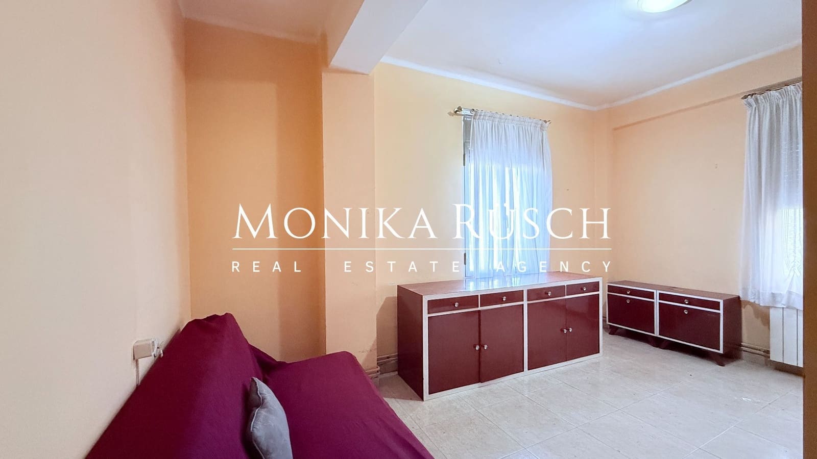 4 Zimmer Wohnung zu verkaufen in Barcelona Stadt - 370.000 € (Ref: 9439447)