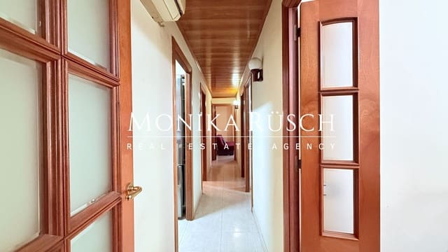 4 Zimmer Wohnung zu verkaufen in Barcelona Stadt - 370.000 € (Ref: 9439447)