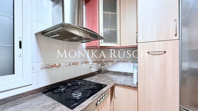 4 Zimmer Wohnung zu verkaufen in Barcelona Stadt - 370.000 € (Ref: 9439447)