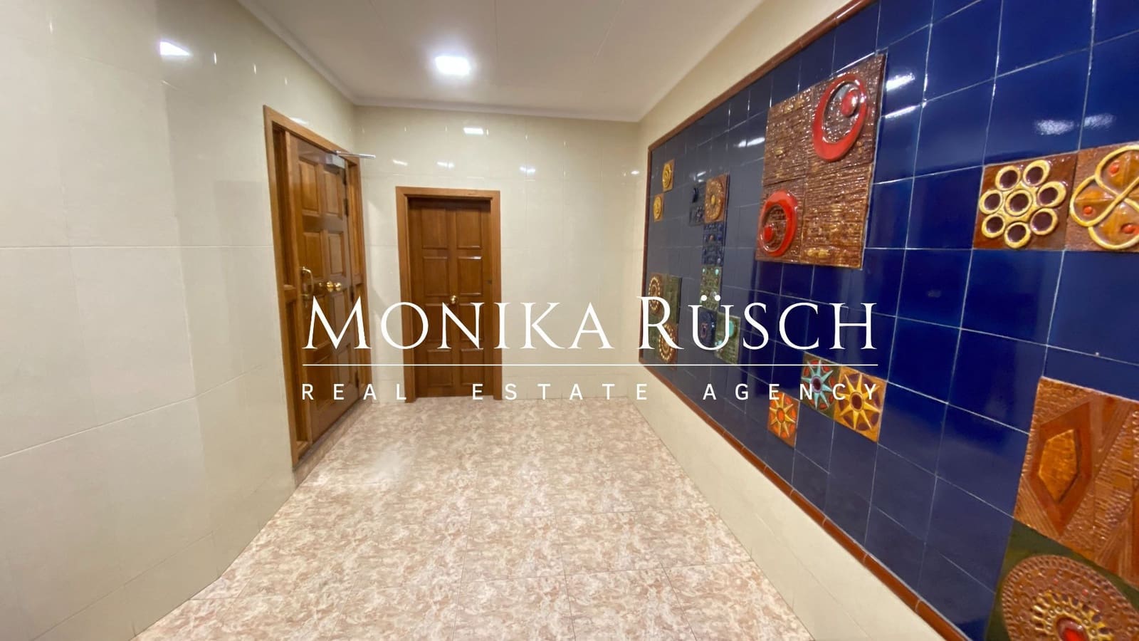 4 Zimmer Wohnung zu verkaufen in Barcelona Stadt - 370.000 € (Ref: 9439447)