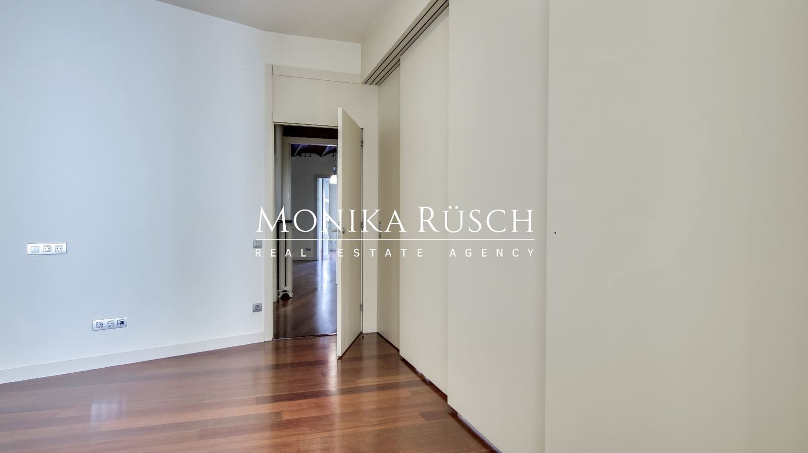 4 camera da letto Appartamento da affittare in Barcelona citta - 4.850 € (Rif: 9441243)