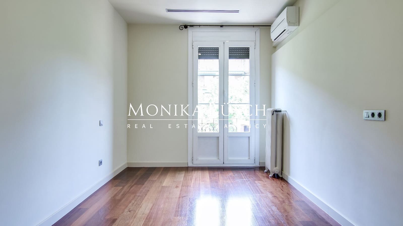 4 camera da letto Appartamento da affittare in Barcelona citta - 4.850 € (Rif: 9441243)