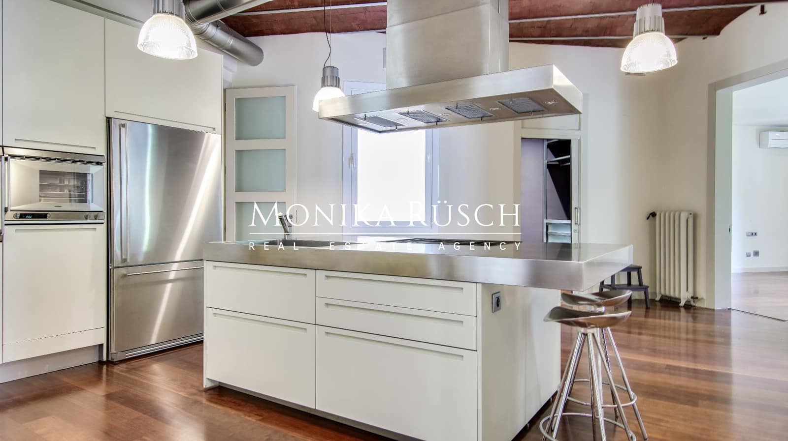 4 camera da letto Appartamento da affittare in Barcelona citta - 4.850 € (Rif: 9441243)