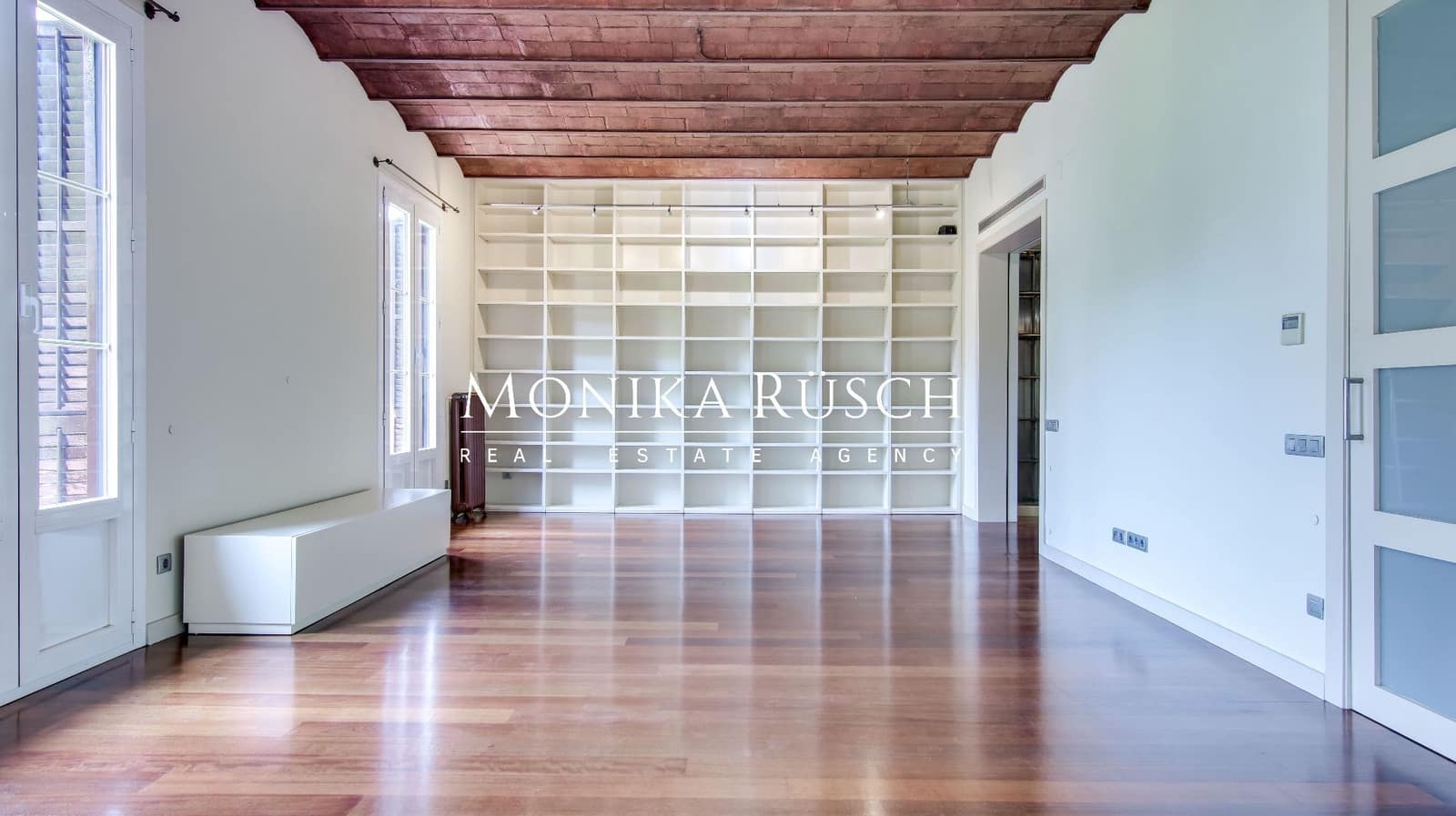 4 camera da letto Appartamento da affittare in Barcelona citta - 4.850 € (Rif: 9441243)