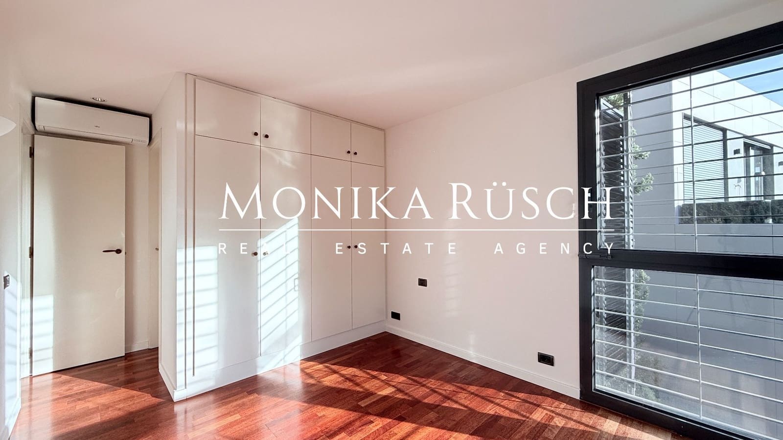 5 soveværelse Villa til leje i Barcelona by med garage - € 7.500 (Ref: 9448578)