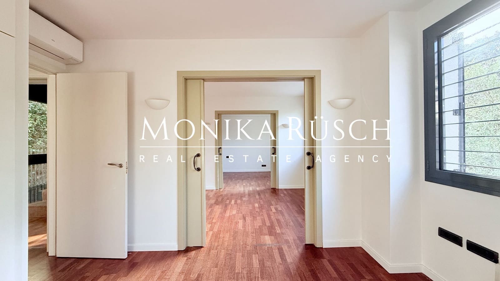 5 soveværelse Villa til leje i Barcelona by med garage - € 7.500 (Ref: 9448578)