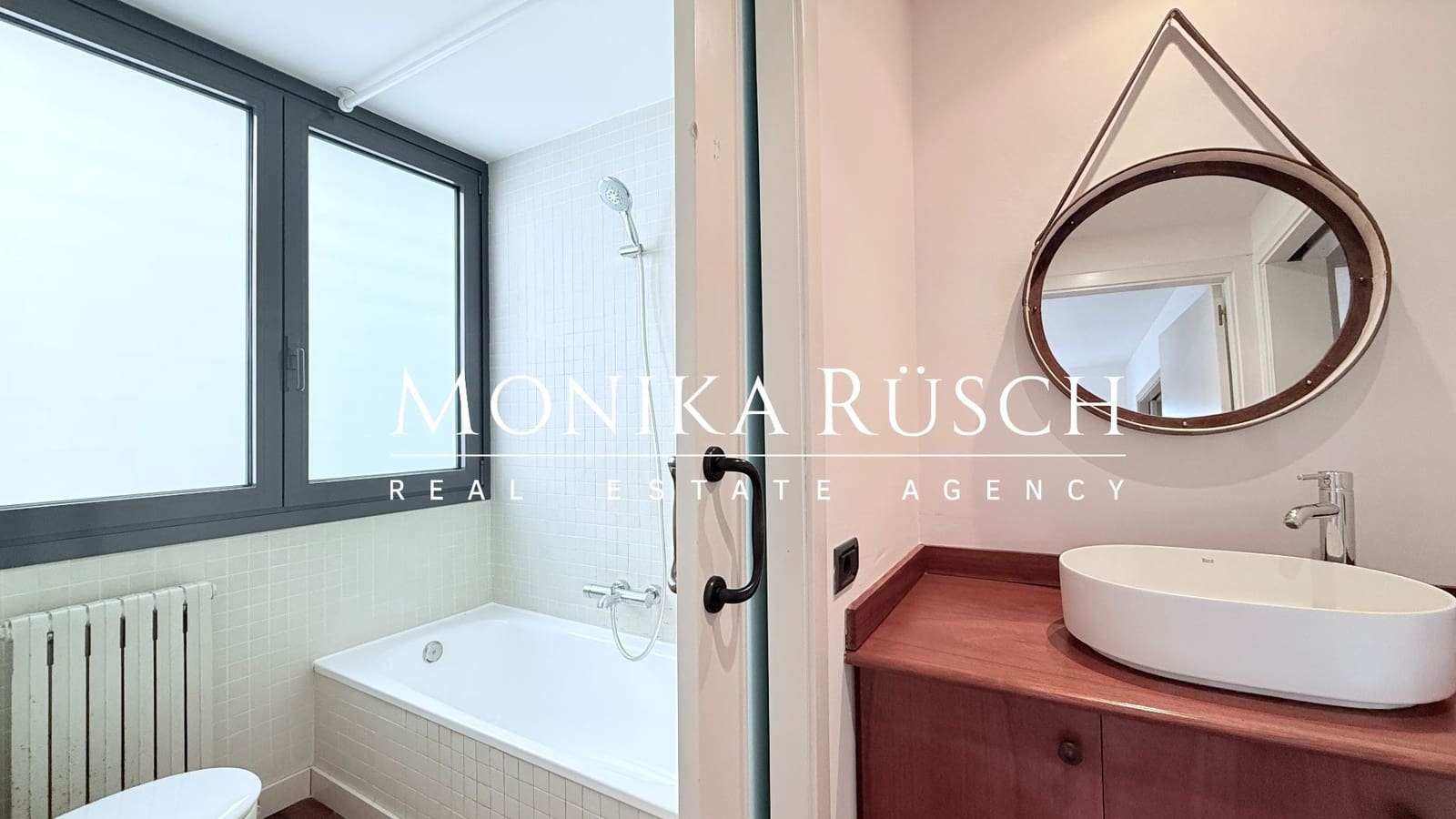 5 soveværelse Villa til leje i Barcelona by med garage - € 7.500 (Ref: 9448578)