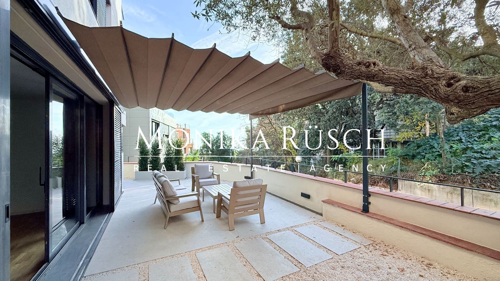 5 soveværelse Villa til leje i Barcelona by med garage - € 7.500 (Ref: 9448578)