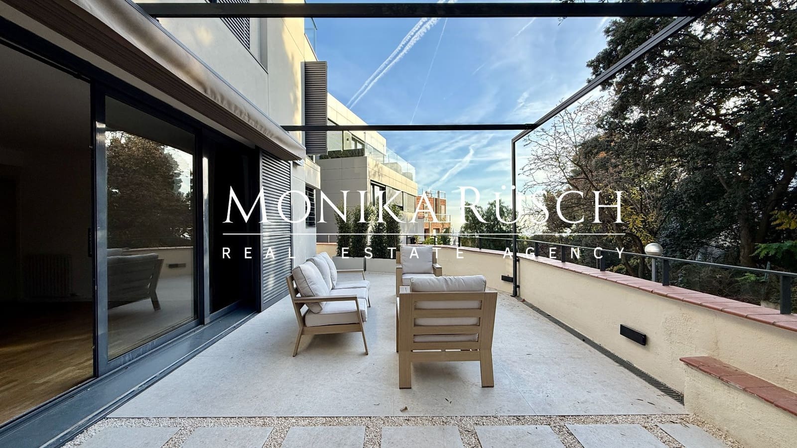 5 soveværelse Villa til leje i Barcelona by med garage - € 7.500 (Ref: 9448578)