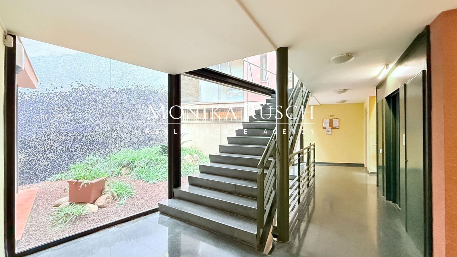 Escritório para venda em Barcelona cidade - 280 000 € (Ref: 9451506)