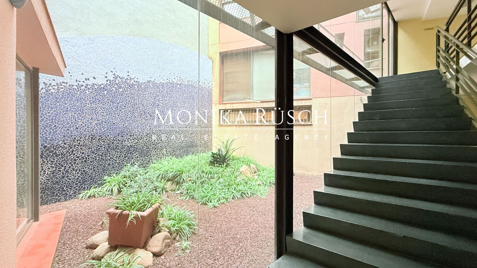 Escritório para venda em Barcelona cidade - 280 000 € (Ref: 9451506)