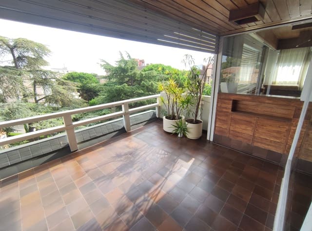 Appartement de 3 chambres à louer à Pedralbes, Barcelone ville avec piscine garage - 3 500 € (Ref: 9451507)