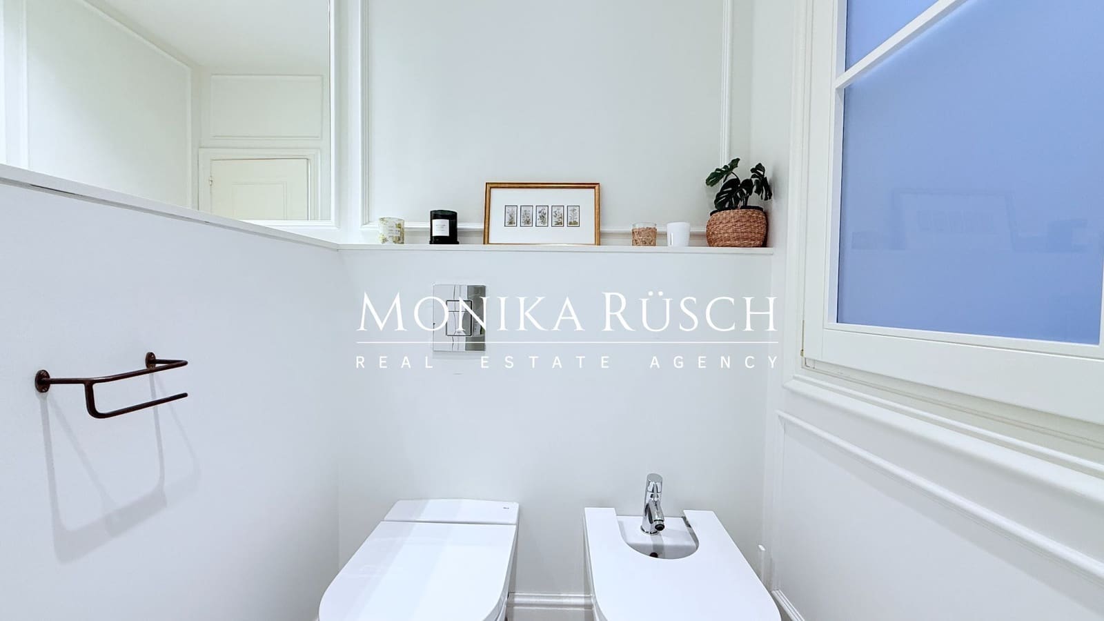 3 bedroom Flat for sale in Barcelona city - € 1,125,000 (Ref: 9485137)