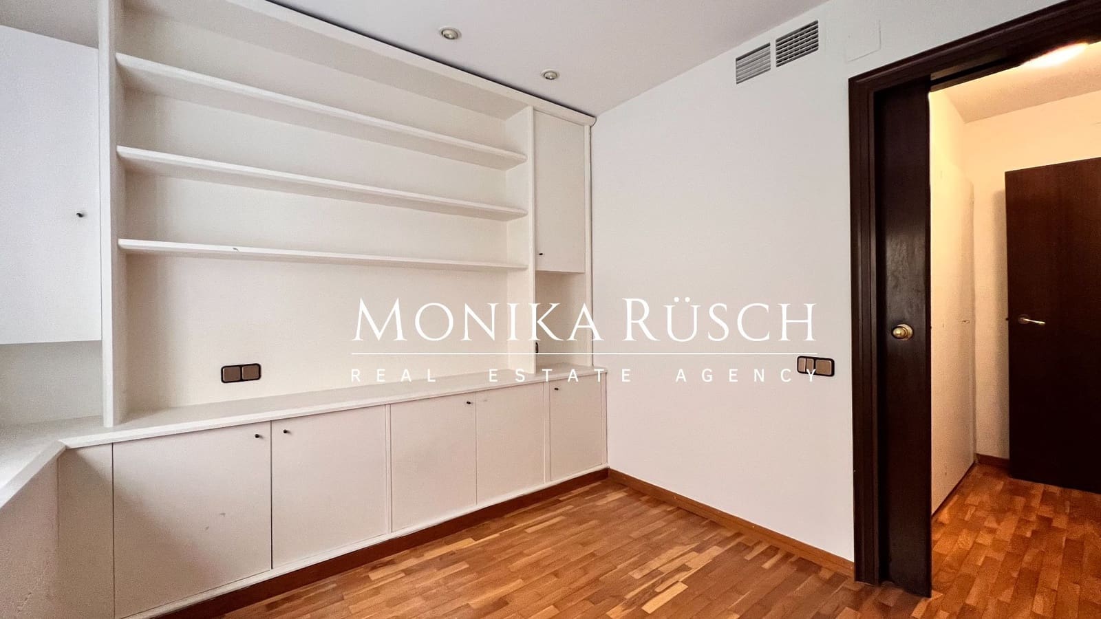 Piso de 4 habitaciones en Barcelona ciudad en alquiler con garaje - 4.500 € (Ref: 9491069)