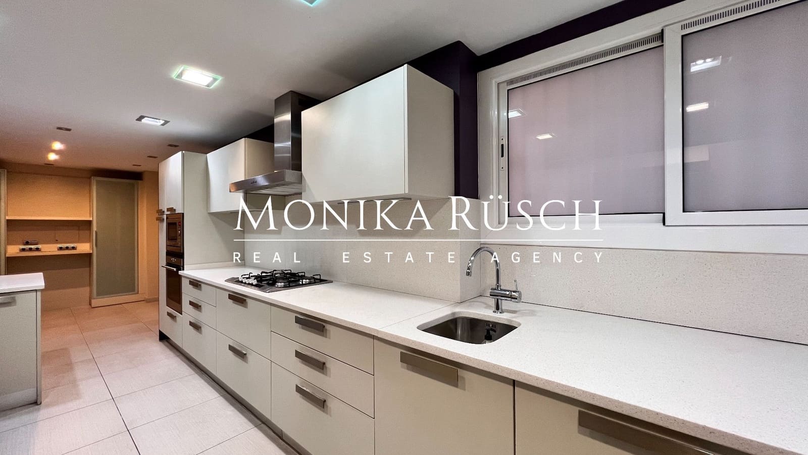 Piso de 4 habitaciones en Barcelona ciudad en alquiler con garaje - 4.500 € (Ref: 9491069)