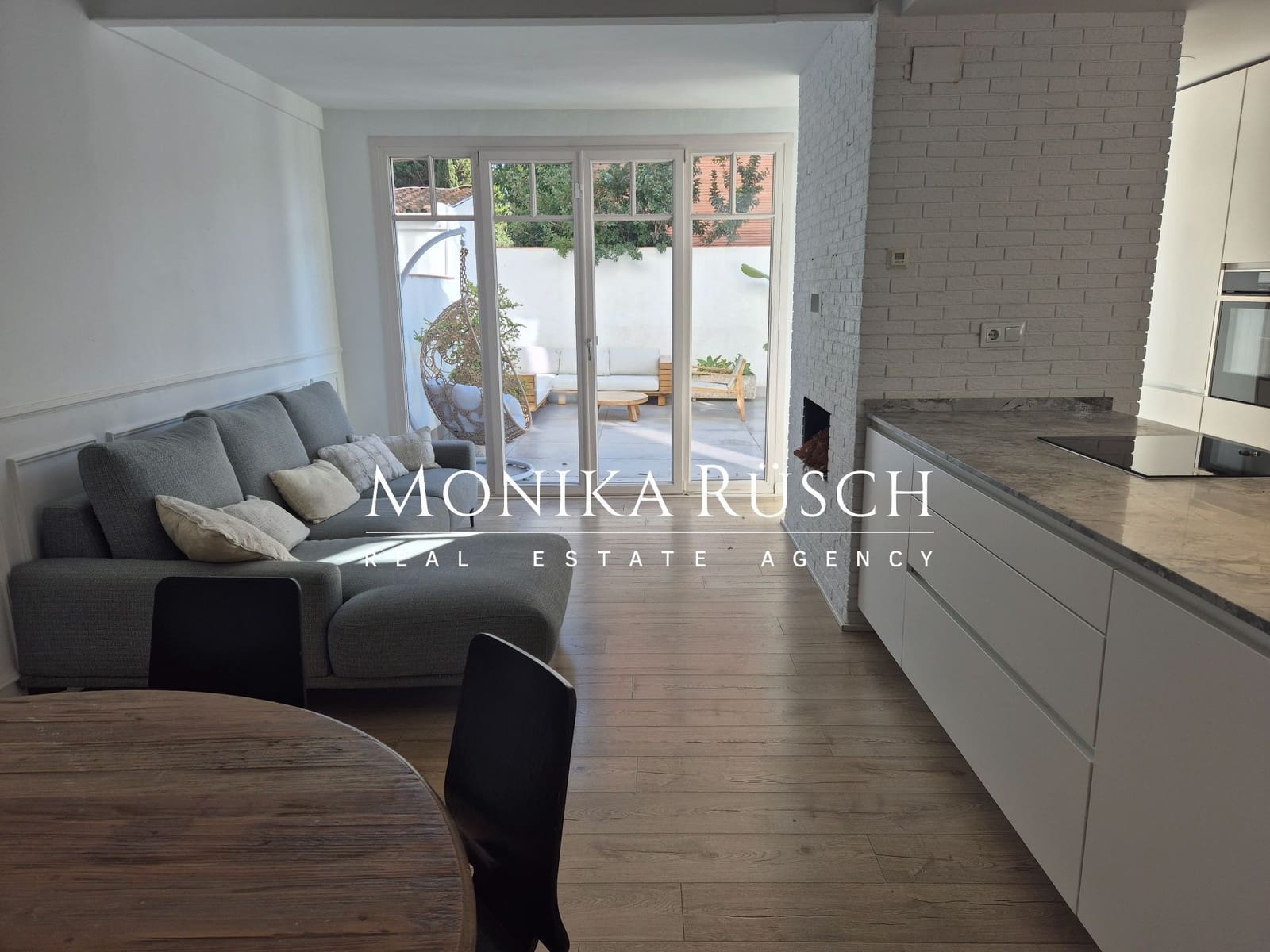 4 makuuhuone Paritalo vuokrattavana paikassa Sant Just Desvern mukana 
autotalli - 3 800 € (Ref: 9494264)