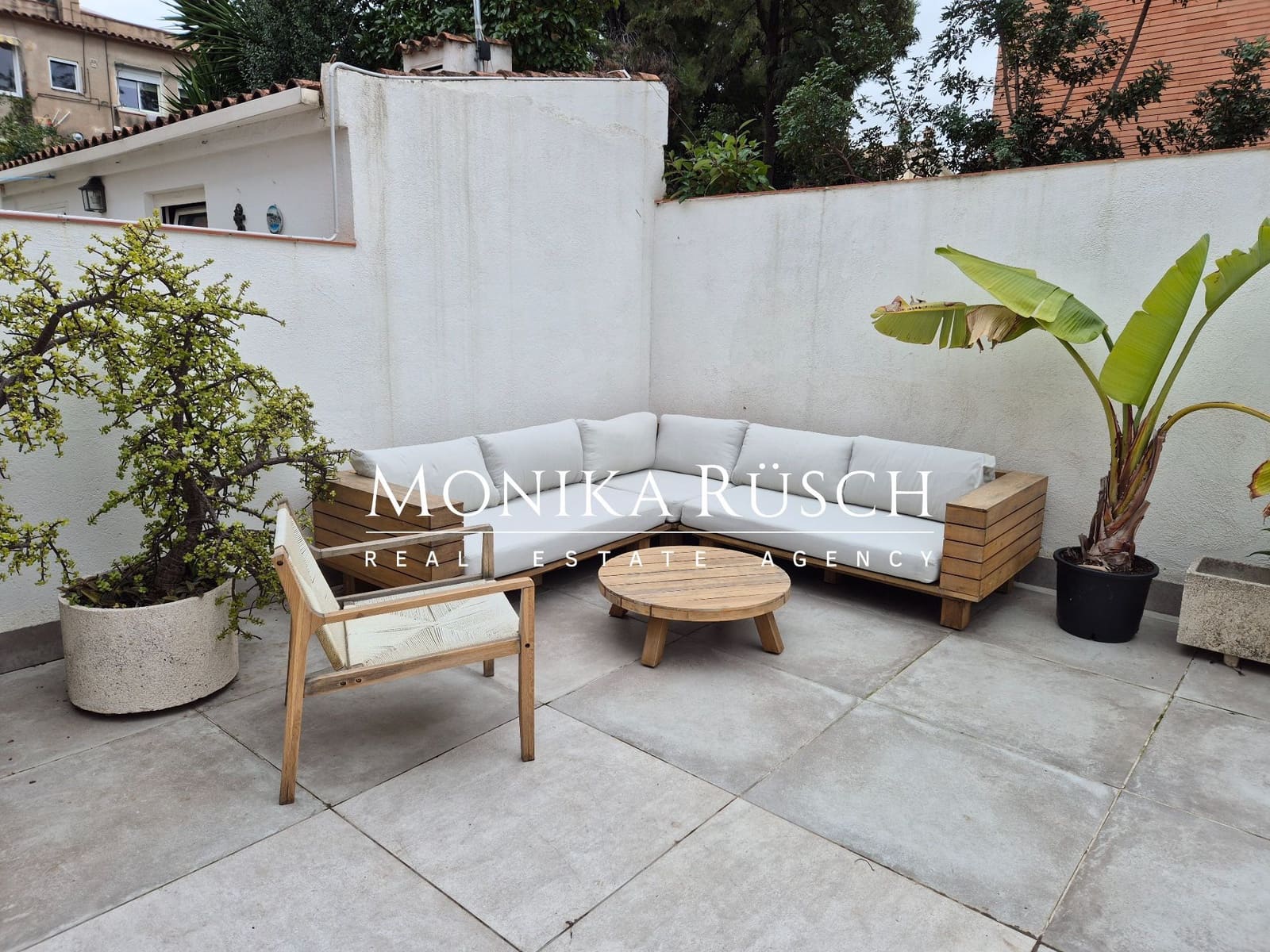 4 makuuhuone Paritalo vuokrattavana paikassa Sant Just Desvern mukana 
autotalli - 3 800 € (Ref: 9494264)