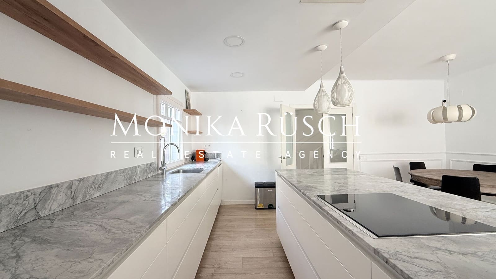 4 makuuhuone Paritalo vuokrattavana paikassa Sant Just Desvern mukana 
autotalli - 3 500 € (Ref: 9494264)