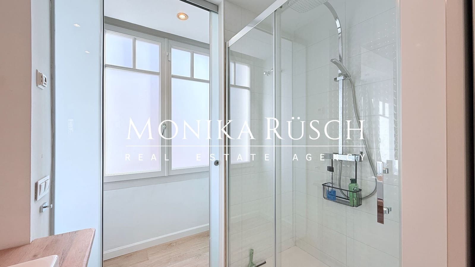 4 makuuhuone Paritalo vuokrattavana paikassa Sant Just Desvern mukana 
autotalli - 3 500 € (Ref: 9494264)