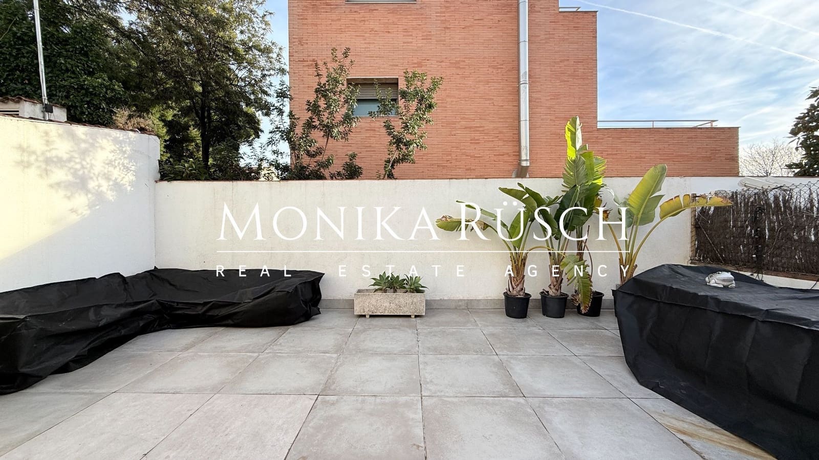 4 makuuhuone Paritalo vuokrattavana paikassa Sant Just Desvern mukana 
autotalli - 3 500 € (Ref: 9494264)