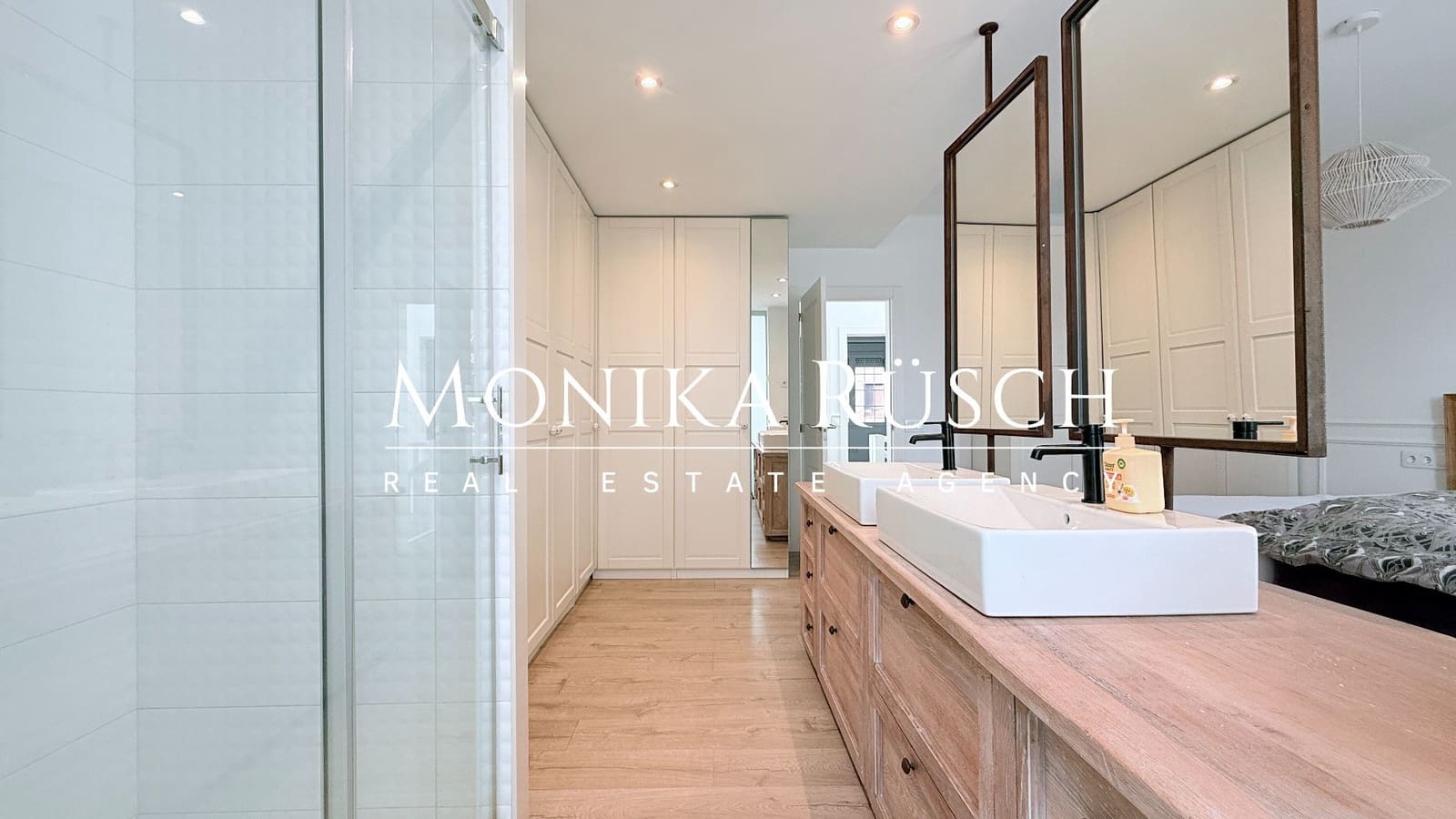 4 makuuhuone Paritalo vuokrattavana paikassa Sant Just Desvern mukana 
autotalli - 3 500 € (Ref: 9494264)