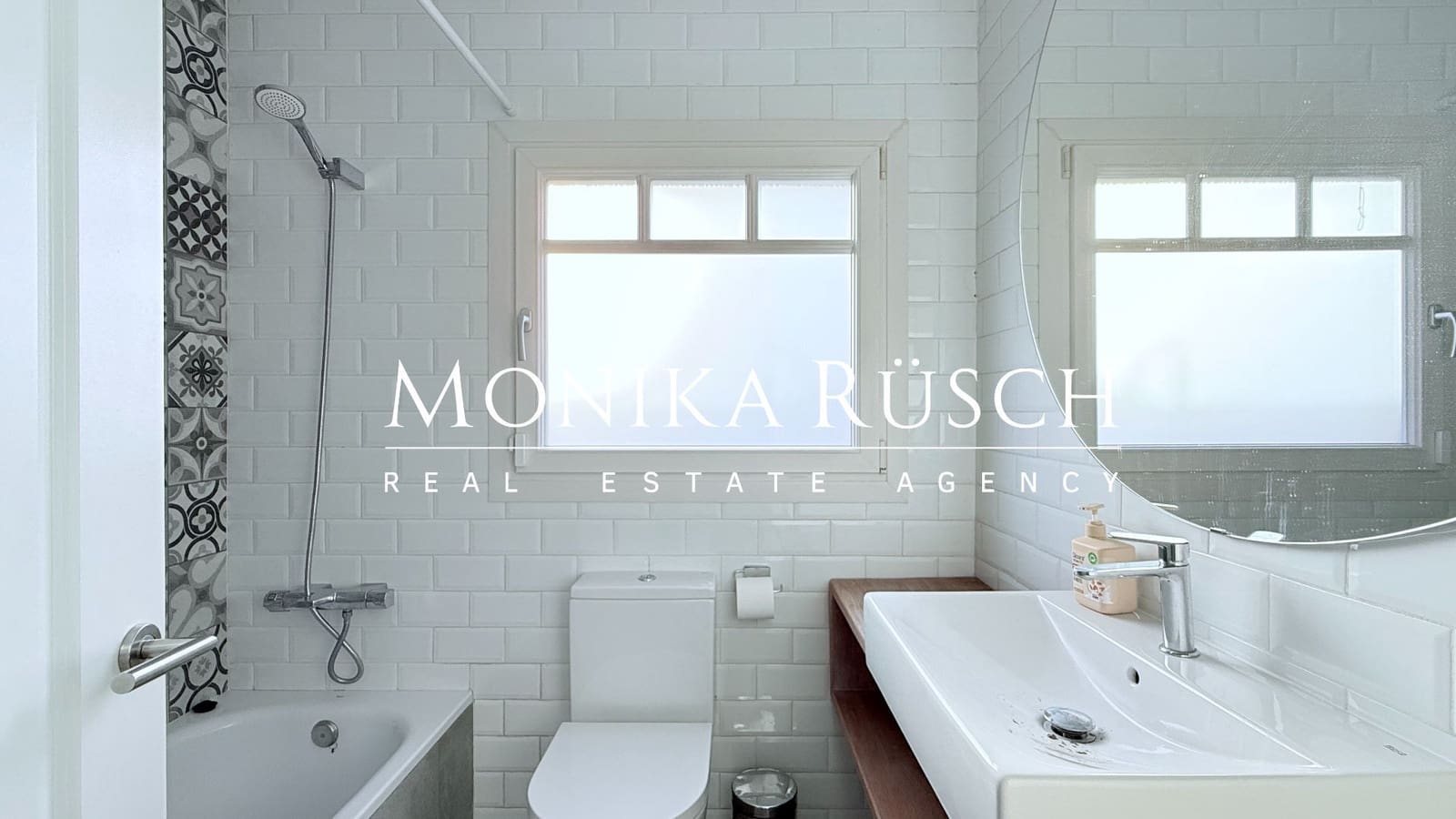 4 makuuhuone Paritalo vuokrattavana paikassa Sant Just Desvern mukana 
autotalli - 3 500 € (Ref: 9494264)