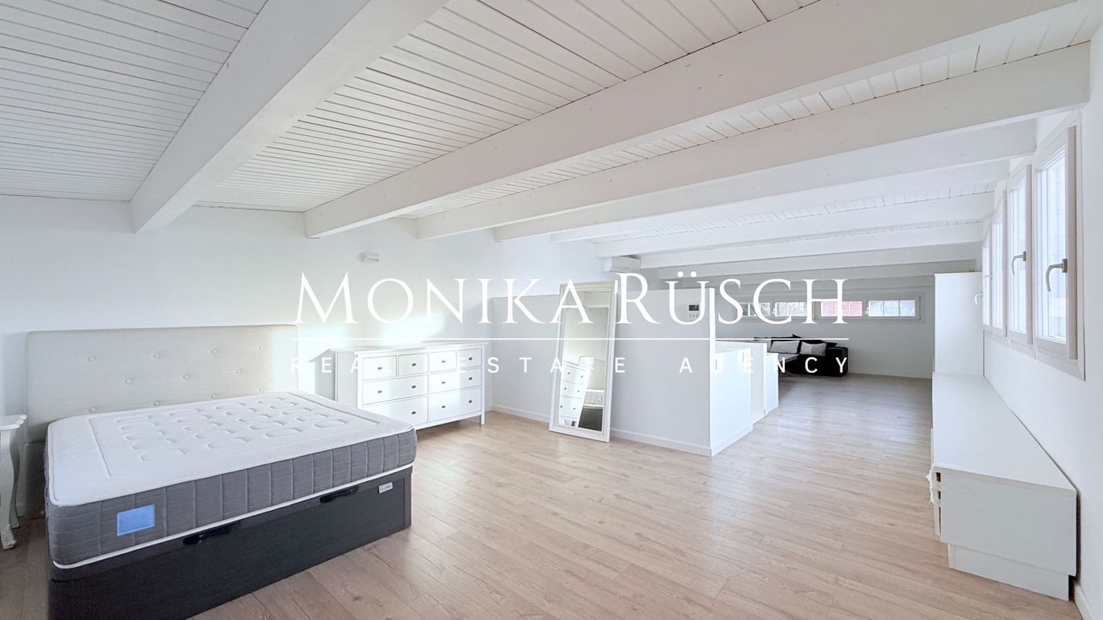 4 makuuhuone Paritalo vuokrattavana paikassa Sant Just Desvern mukana 
autotalli - 3 500 € (Ref: 9494264)