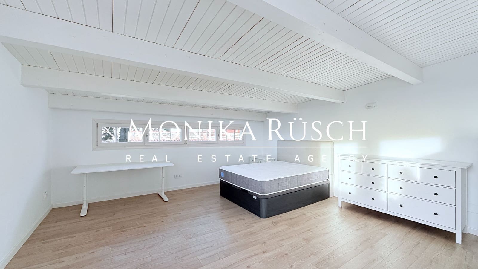 4 makuuhuone Paritalo vuokrattavana paikassa Sant Just Desvern mukana 
autotalli - 3 500 € (Ref: 9494264)