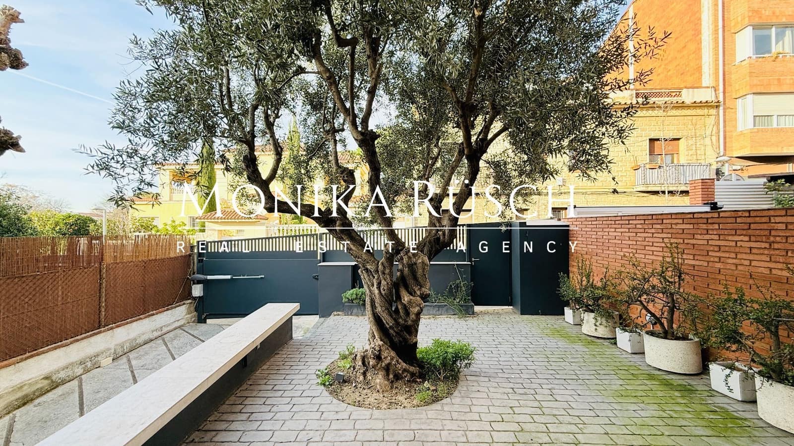 4 makuuhuone Paritalo vuokrattavana paikassa Sant Just Desvern mukana 
autotalli - 3 500 € (Ref: 9494264)