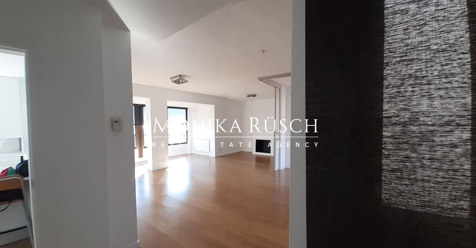 4 soveværelse Lejlighed til salg i Barcelona by med garage - € 1.380.000 (Ref: 9503824)