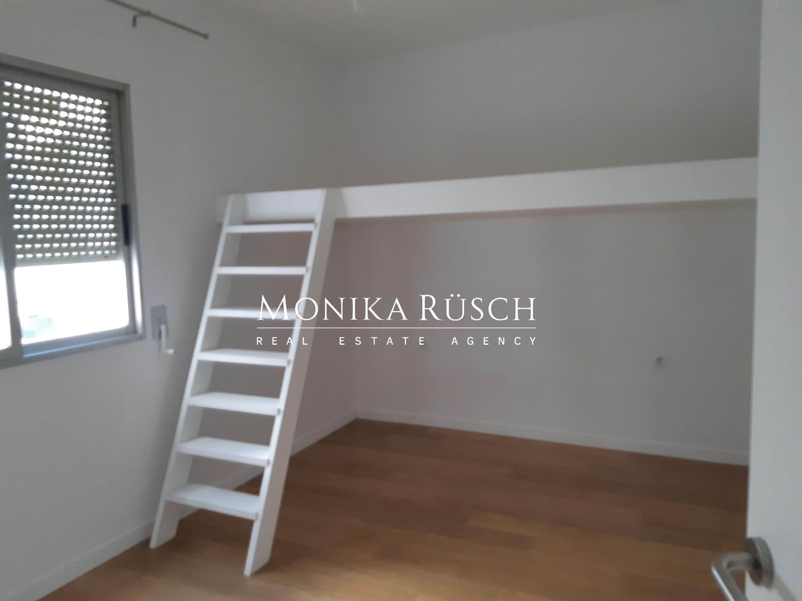 4 soveværelse Lejlighed til salg i Barcelona by med garage - € 1.380.000 (Ref: 9503824)