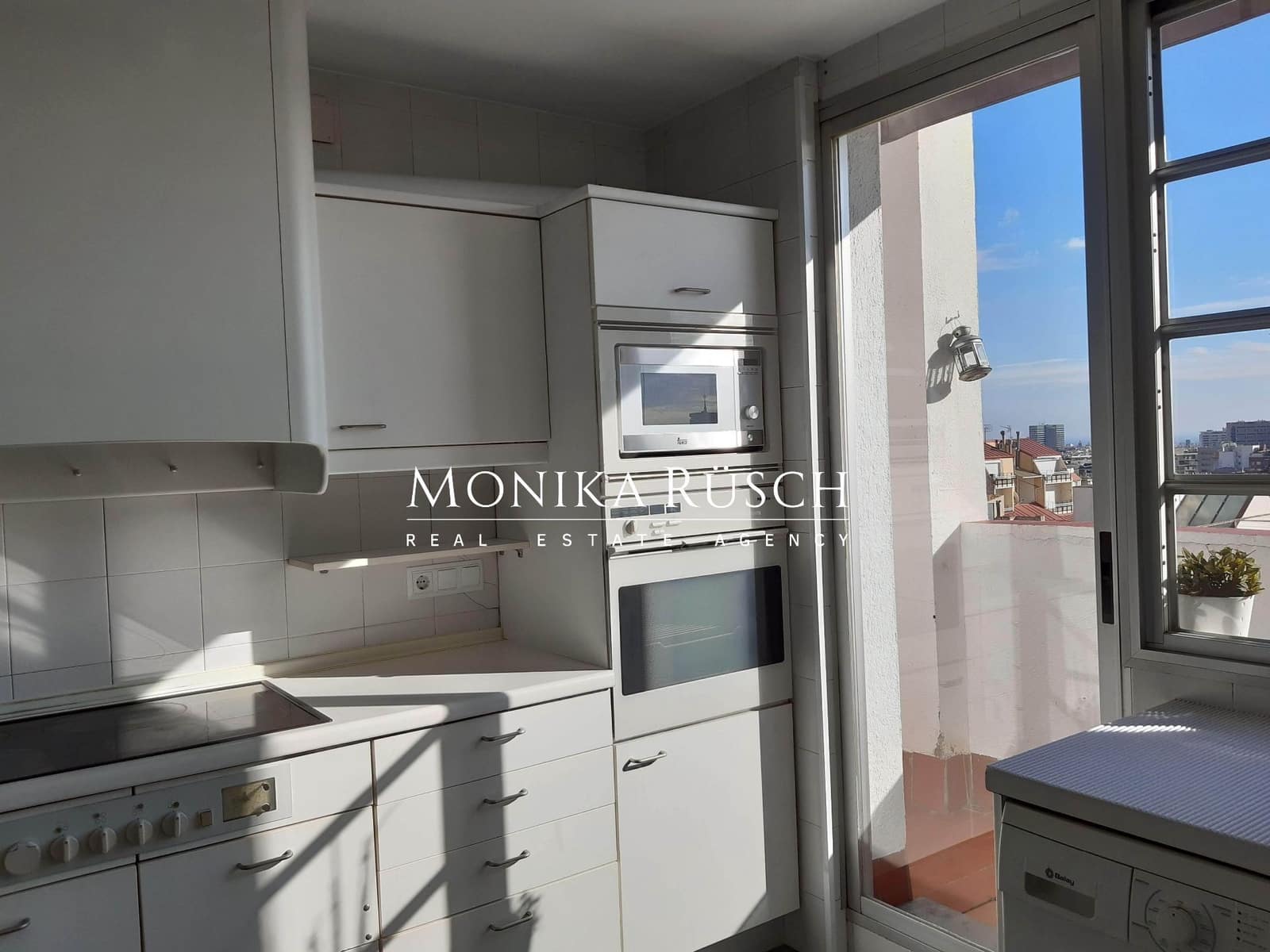 4 soveværelse Lejlighed til salg i Barcelona by med garage - € 1.380.000 (Ref: 9503824)