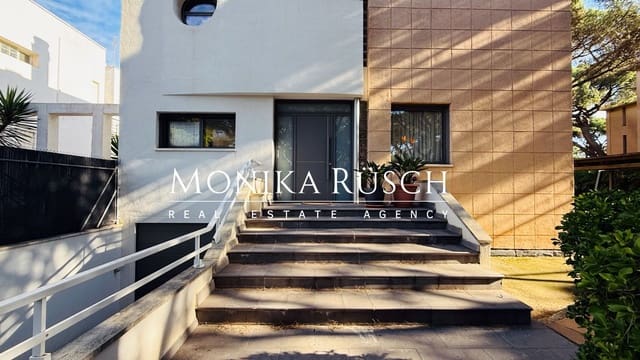 4 sovrum Villa till salu i Gavà med pool garage - 1 650 000 € (Ref: 9503825)