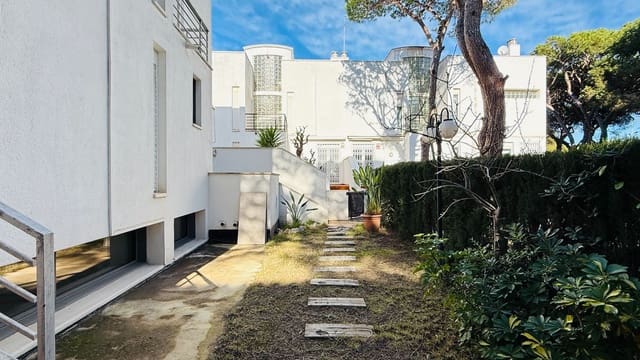 4 camera da letto Villa da affittare in Gavà con piscina garage - 6.500 € (Rif: 9503826)