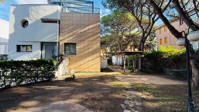 4 camera da letto Villa da affittare in Gavà con piscina garage - 6.500 € (Rif: 9503826)